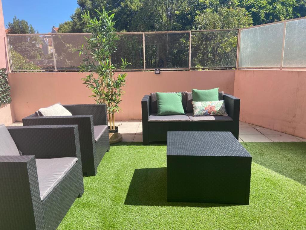 Ohh - Dom Manuel - Central Lounge Apartment Porto Bagian luar foto
